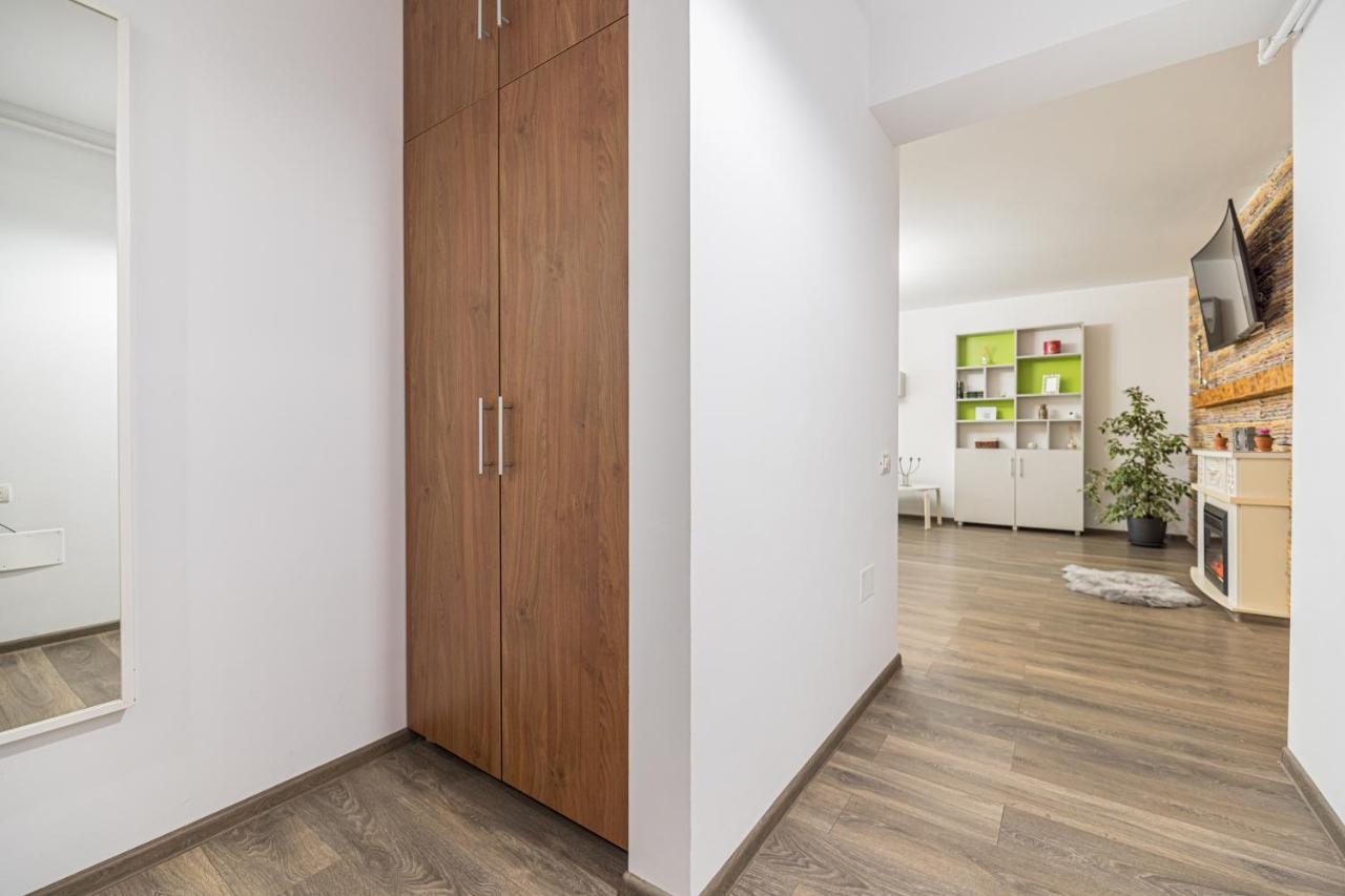 Apartament 2 Camere Narcis Braşov Dış mekan fotoğraf