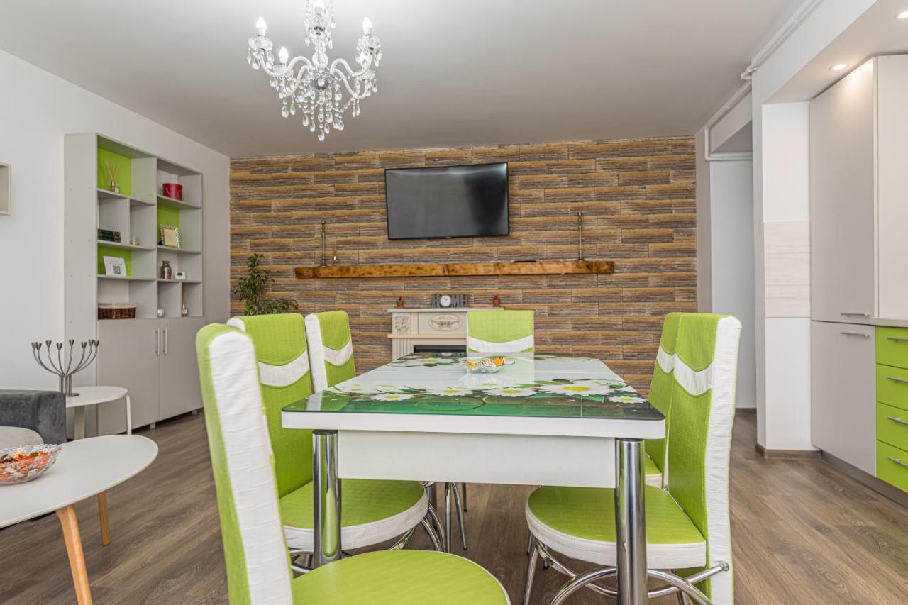 Apartament 2 Camere Narcis Braşov Dış mekan fotoğraf